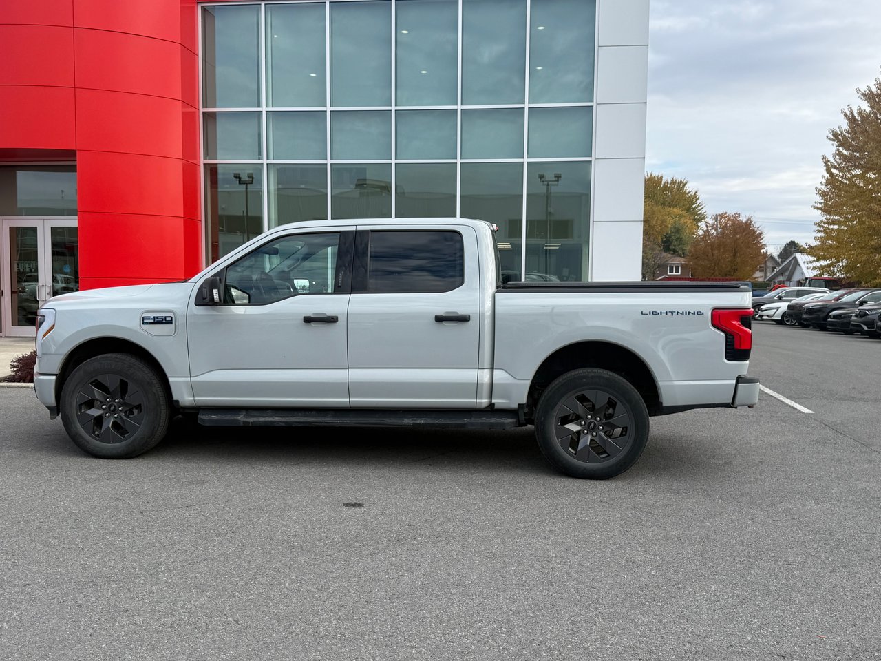 2024 Ford F-150 Lightning XLT 386KM AUTONOMIE-7