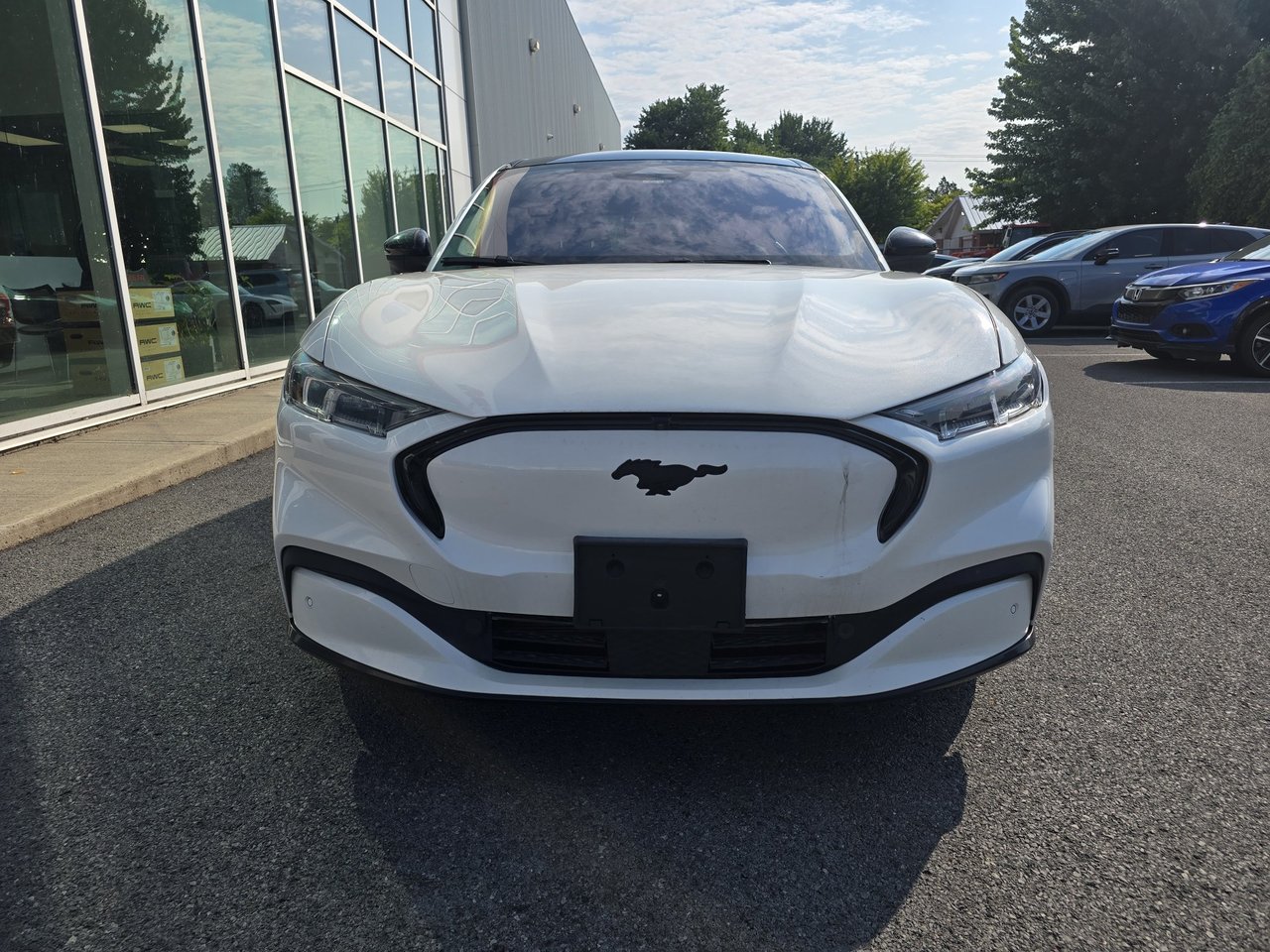 2023 Ford Mustang Mach-E Premium extended range 446km-4