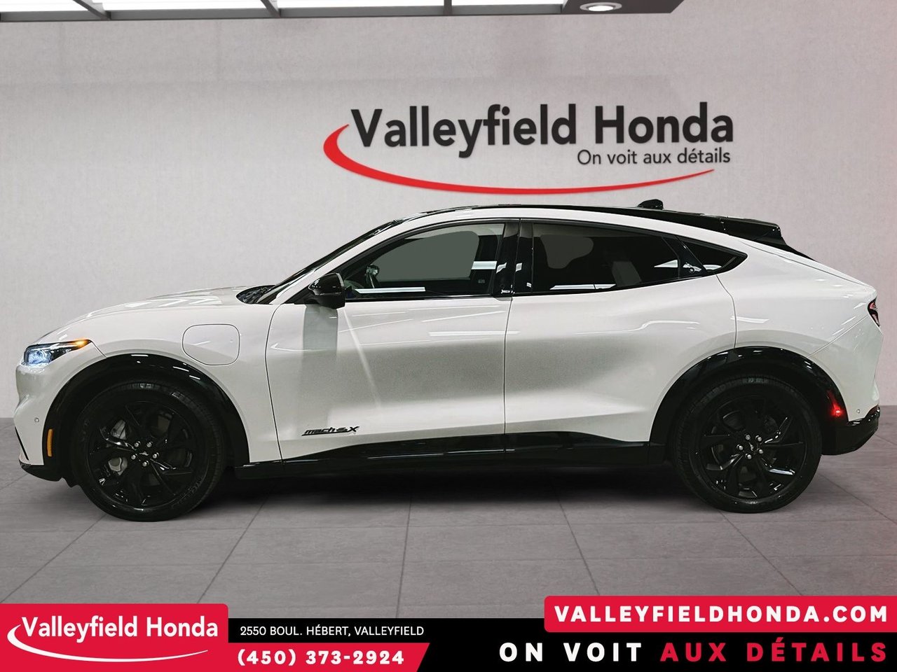 2023 Ford Mustang Mach-E Premium extended range 446km-8