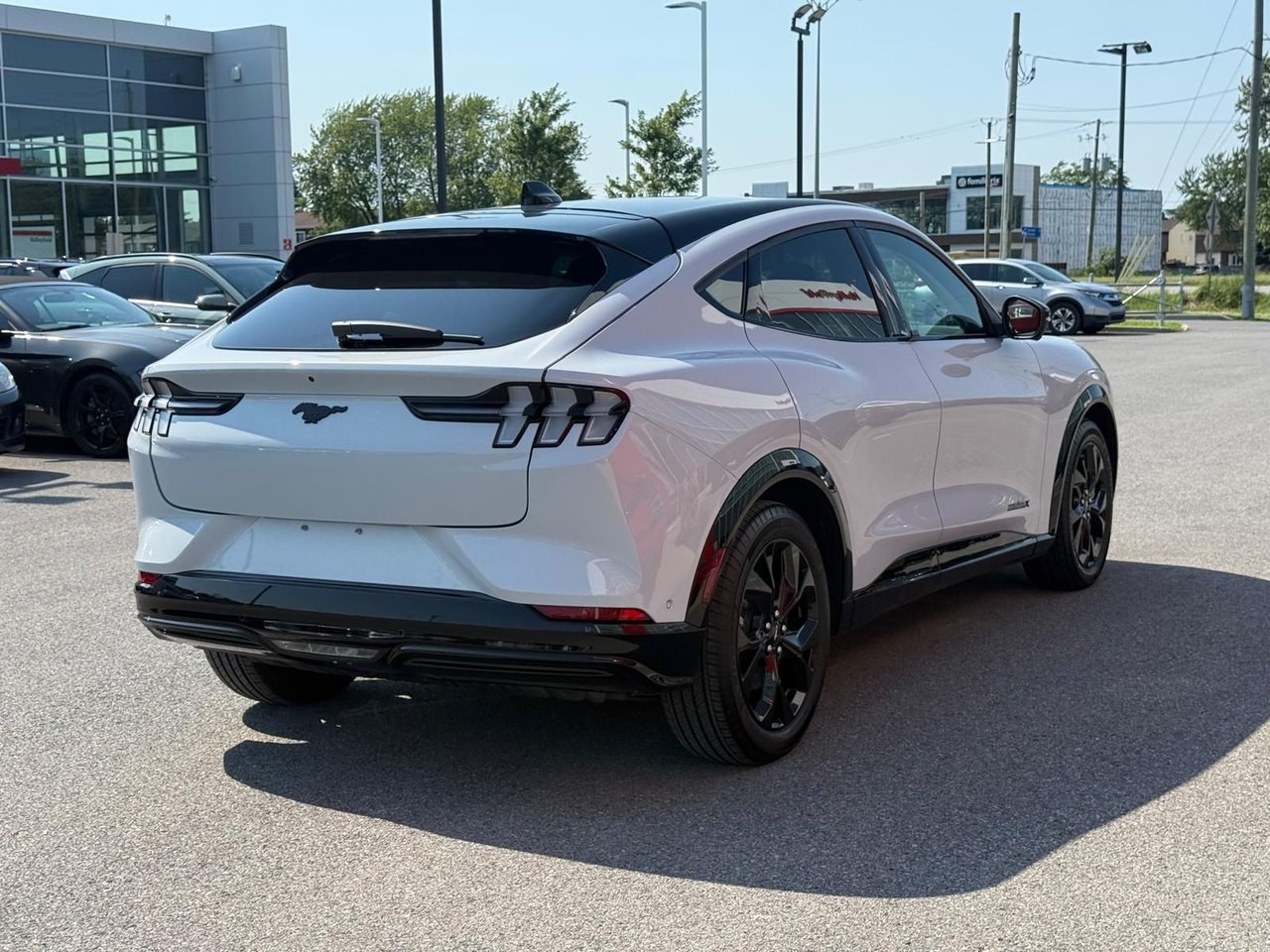 Ford Mustang Mach-E Premium 500KM AUTONOMIE 2023-4