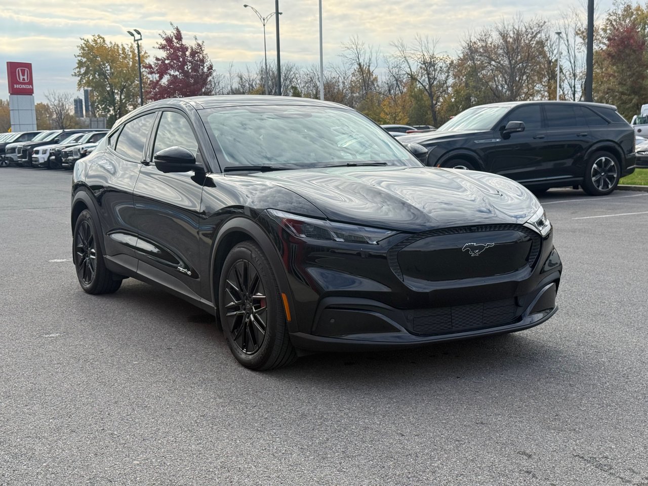 2025 Ford Mustang Mach-E Select AWD 380KM AUTONOMIE-2