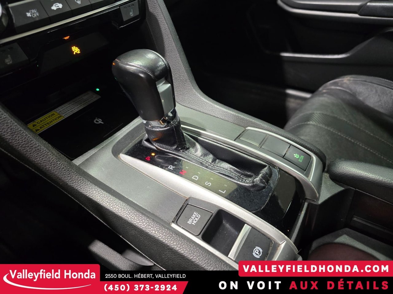 2018 Honda Civic Sedan Touring OCCASION APPROUVÉ HONDA-21