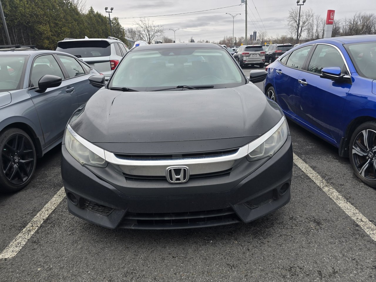 2018 Honda Civic Sedan SE --- VENTE TEL QUEL ----4
