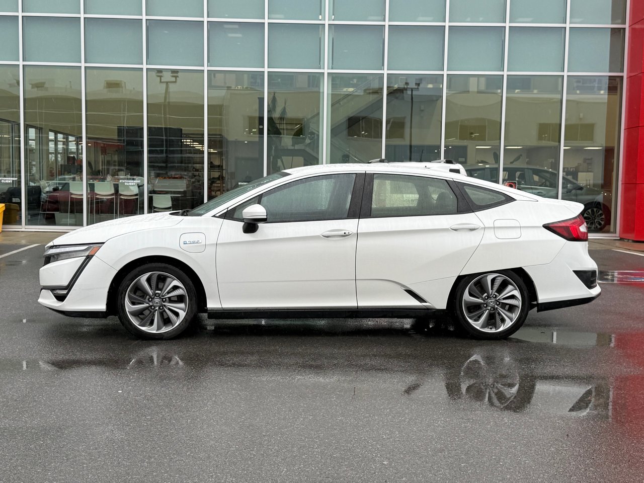 2020 Honda Clarity Plug-In Hybrid BASE-6