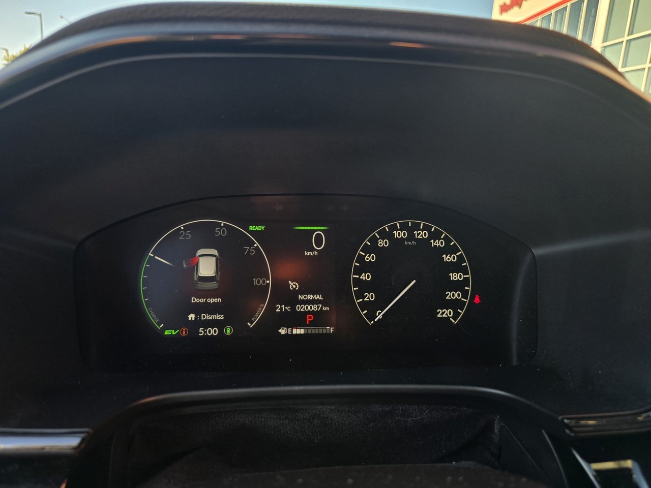 2025 Honda CR-V Hybrid Touring-17