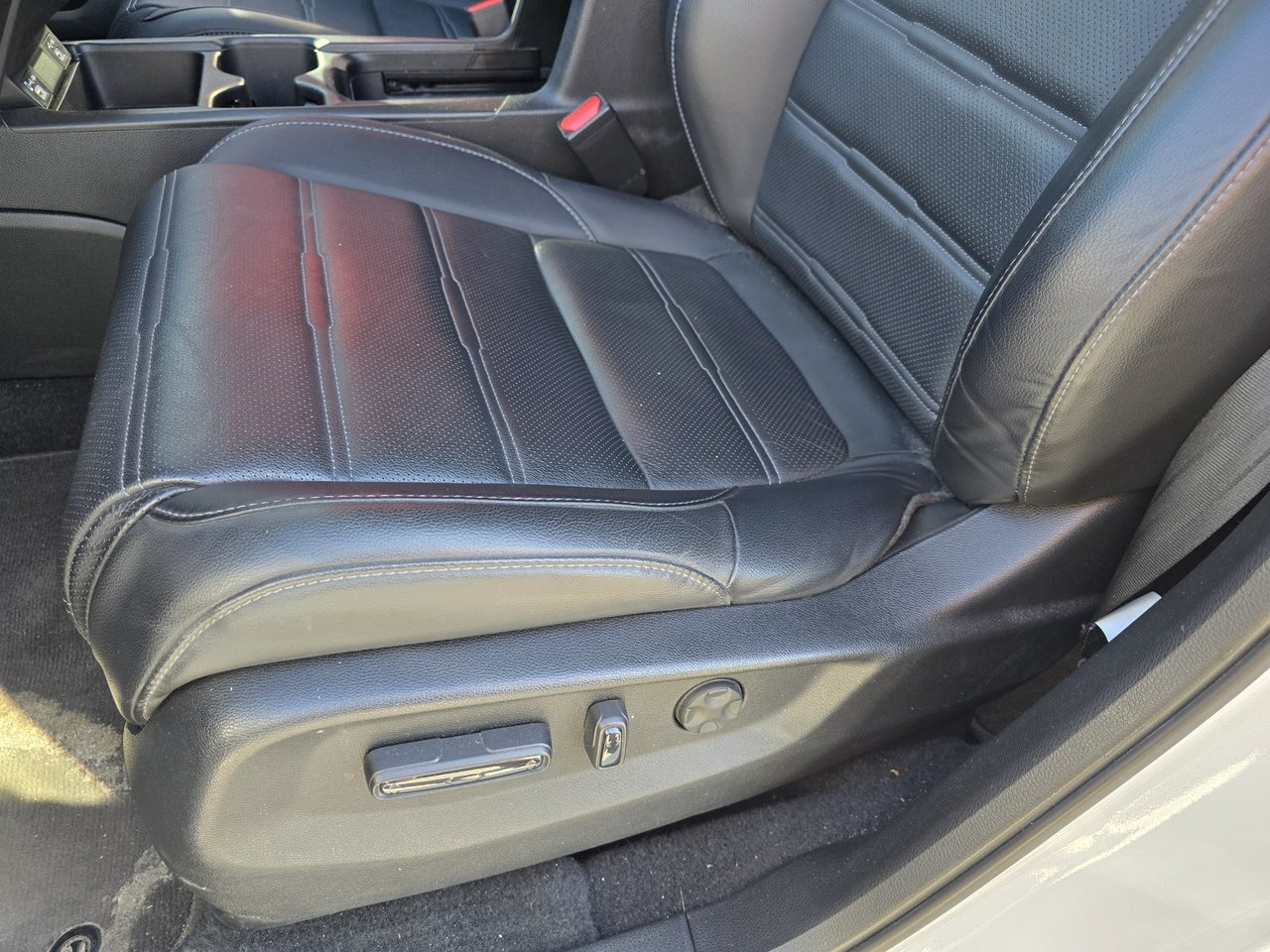 Honda CR-V EX-L IMPECCABLE! 2022-11