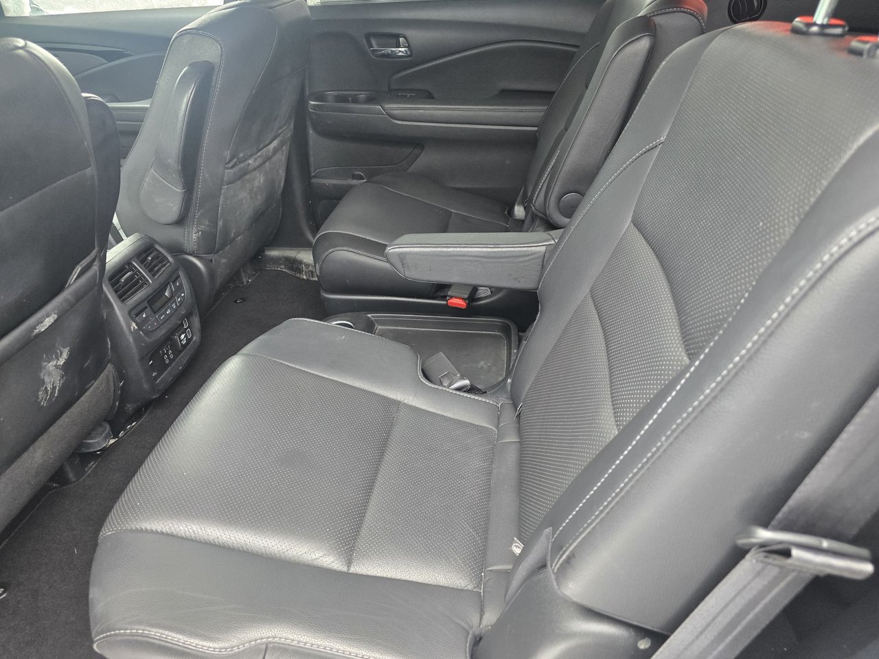 2022 Honda Pilot Touring 7-Passenger AWD CERTIFIÉ HONDA-4