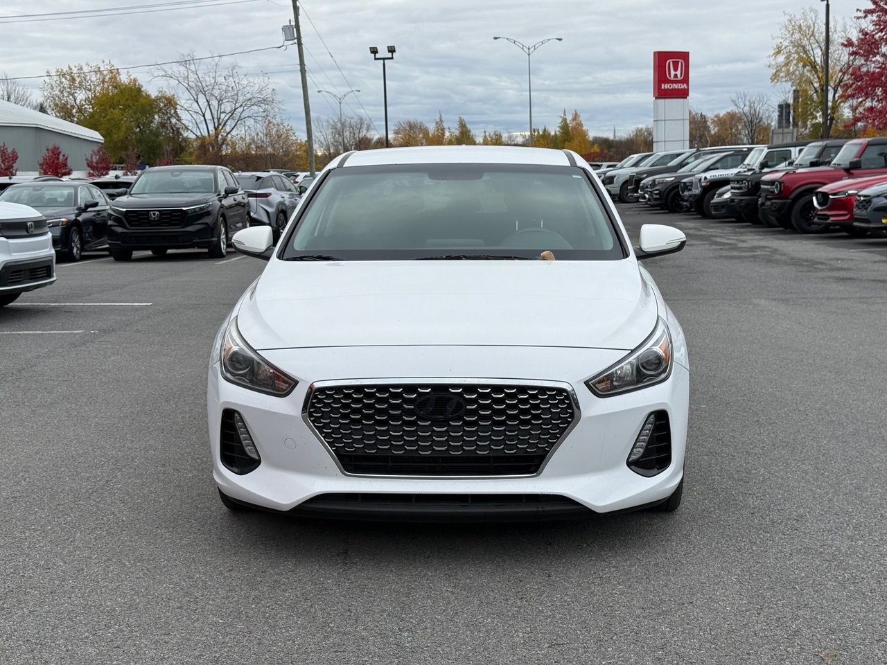 2020 Hyundai Elantra GT Preferred MANUEL 6 VITESSES-1