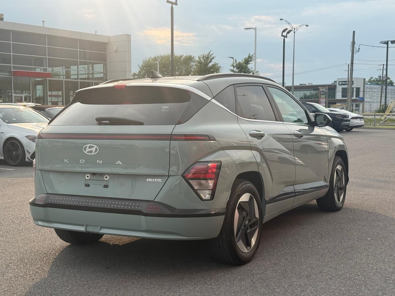 2025 Hyundai Kona Electric Preferred w/Trend Package-4