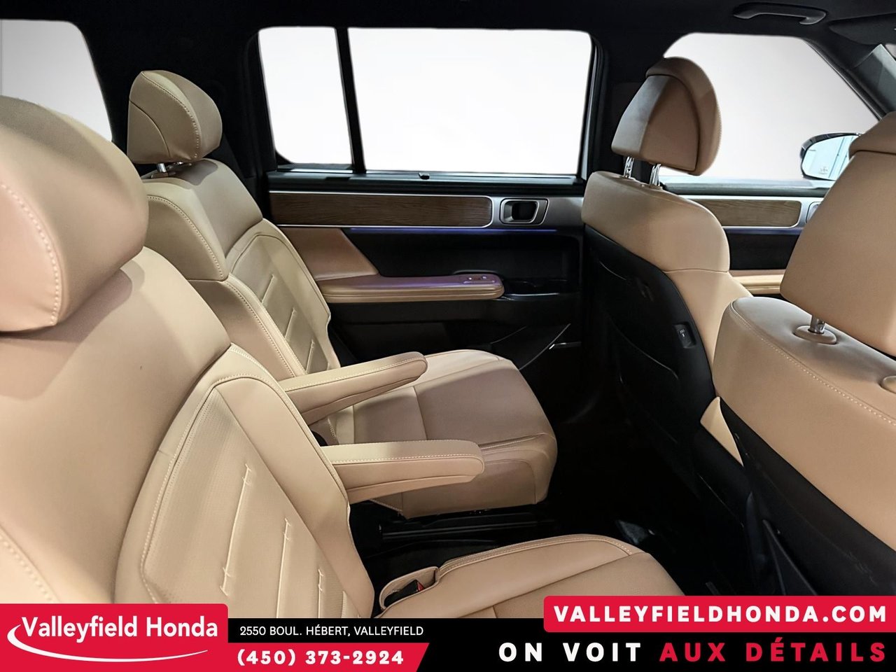 2024 Hyundai Santa Fe Hybrid Ultimate Calligraphy NHL Special Edition-12