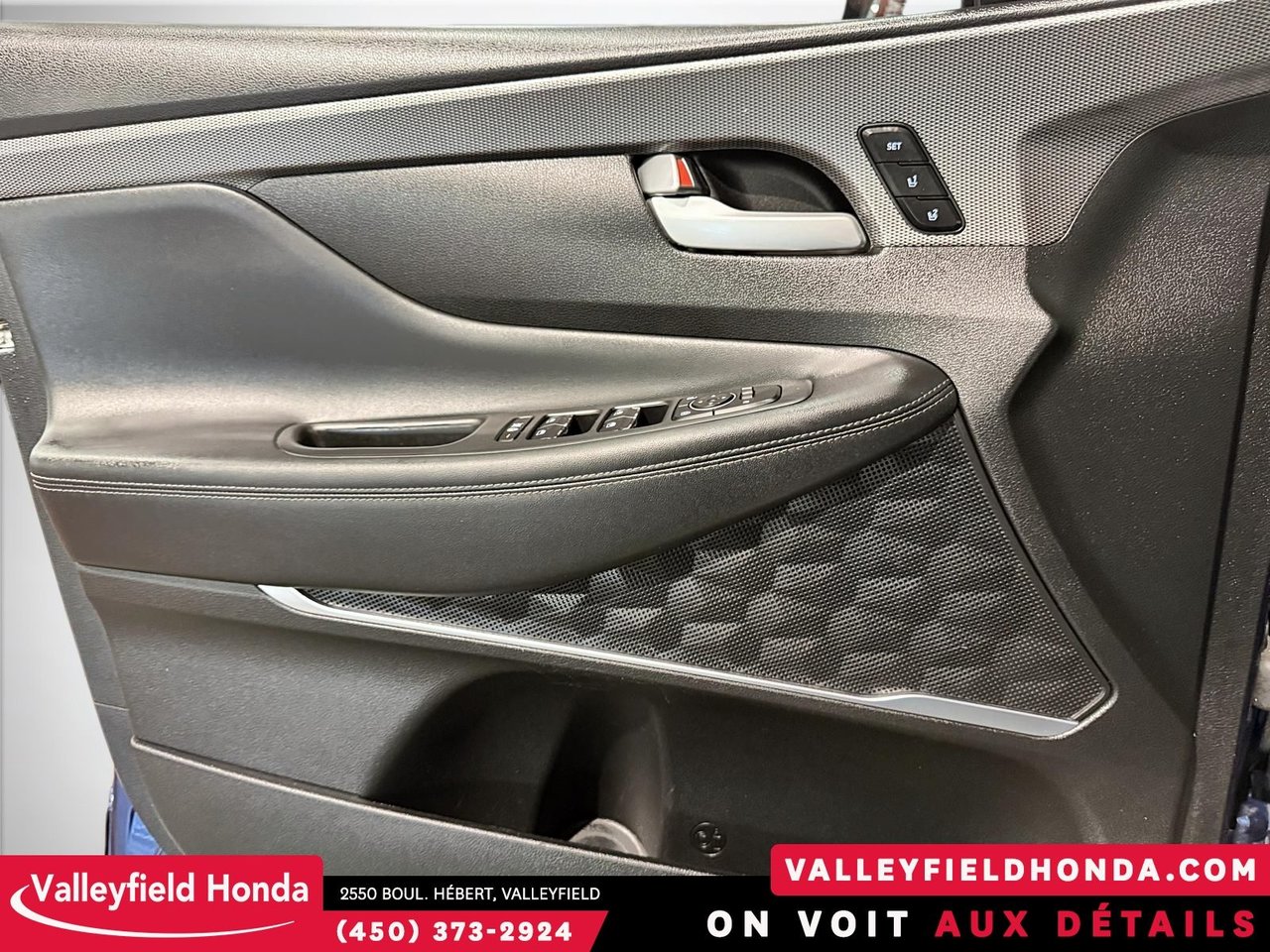 Hyundai Santa Fe Luxury AWD - IMPECCABLE 2019-14