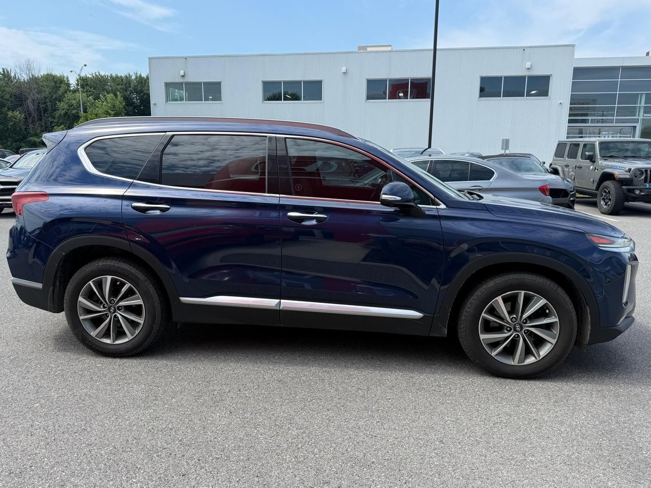 Hyundai Santa Fe Luxury 2019-3