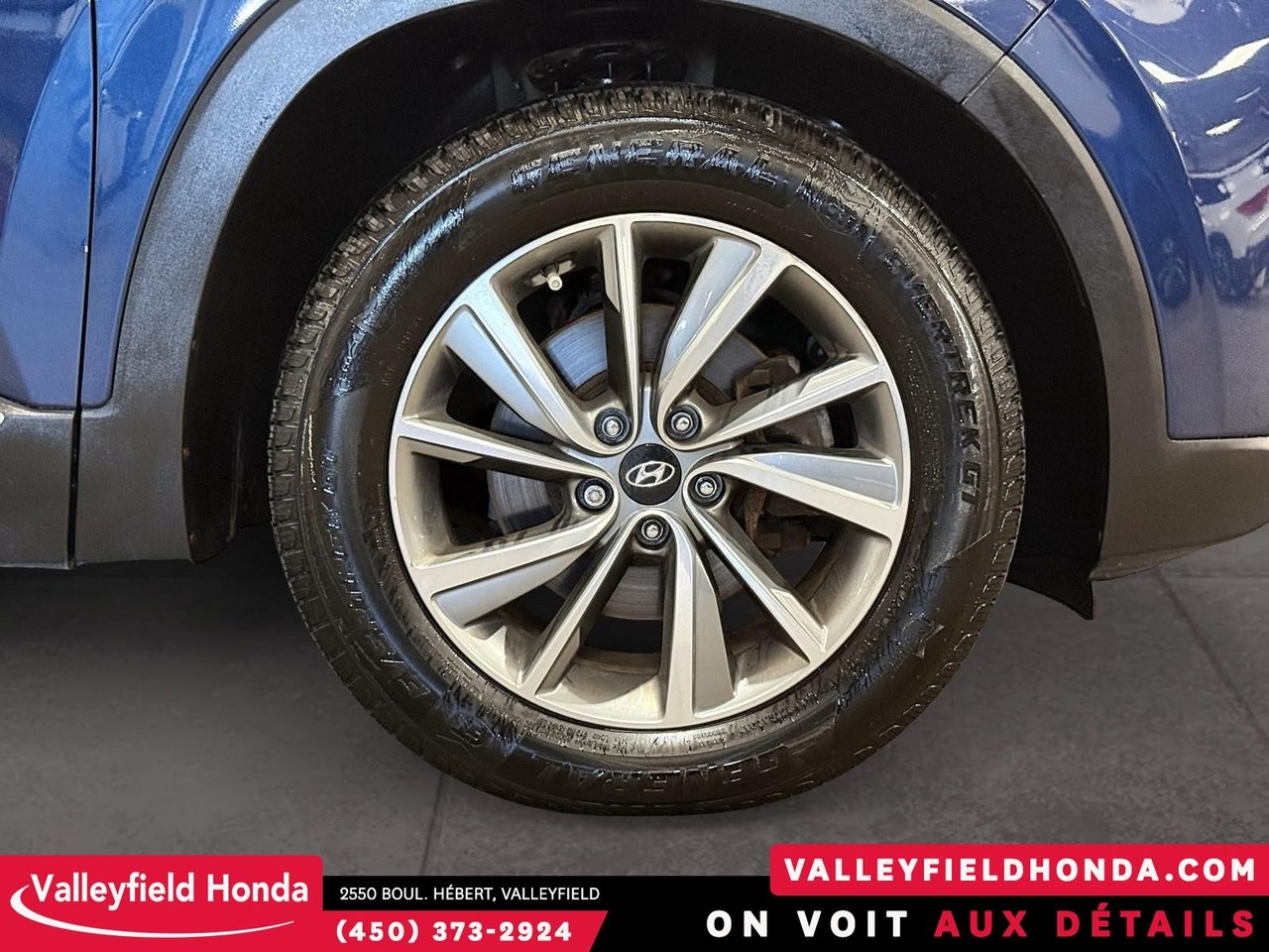 Hyundai Santa Fe Luxury AWD - IMPECCABLE 2019-10