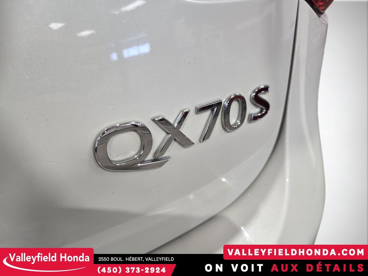 2017 Infiniti QX70 S AWD BOSE AUDIO-6