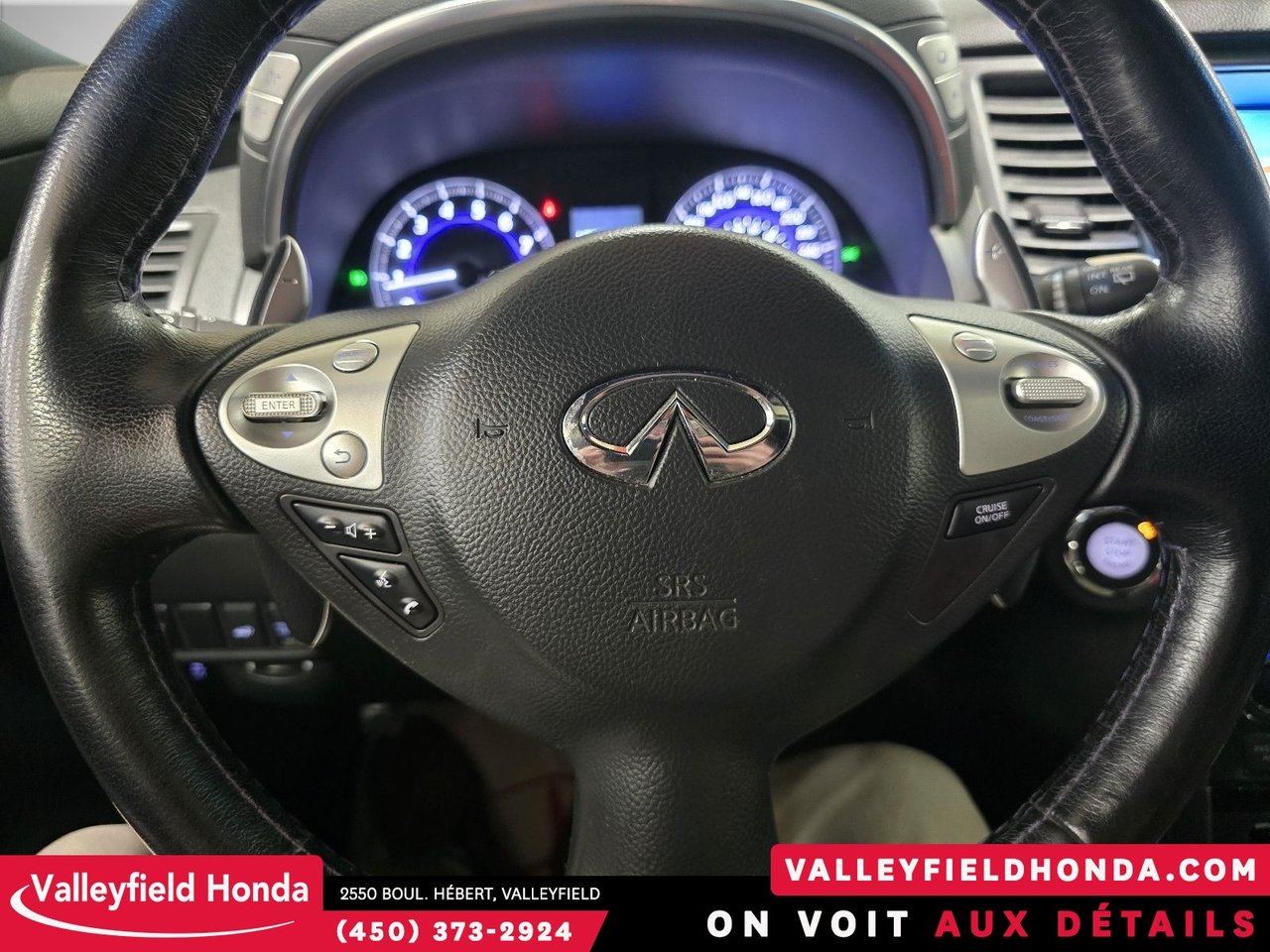 2017 Infiniti QX70 S AWD BOSE AUDIO-20