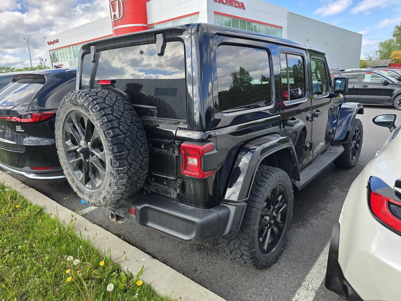 Jeep Wrangler 4xe Sahara 30KM AUTONOMIE ELECTRIQUE 2024-3
