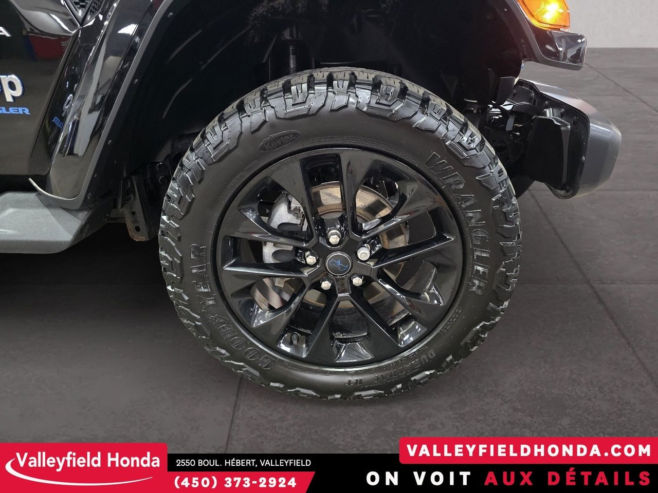 2024 Jeep Wrangler 4xe Sahara 30KM AUTONOMIE ELECTRIQUE-11