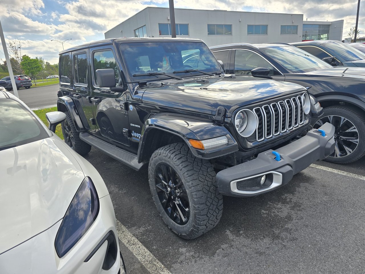 Jeep Wrangler 4xe Sahara 30KM AUTONOMIE ELECTRIQUE 2024-1