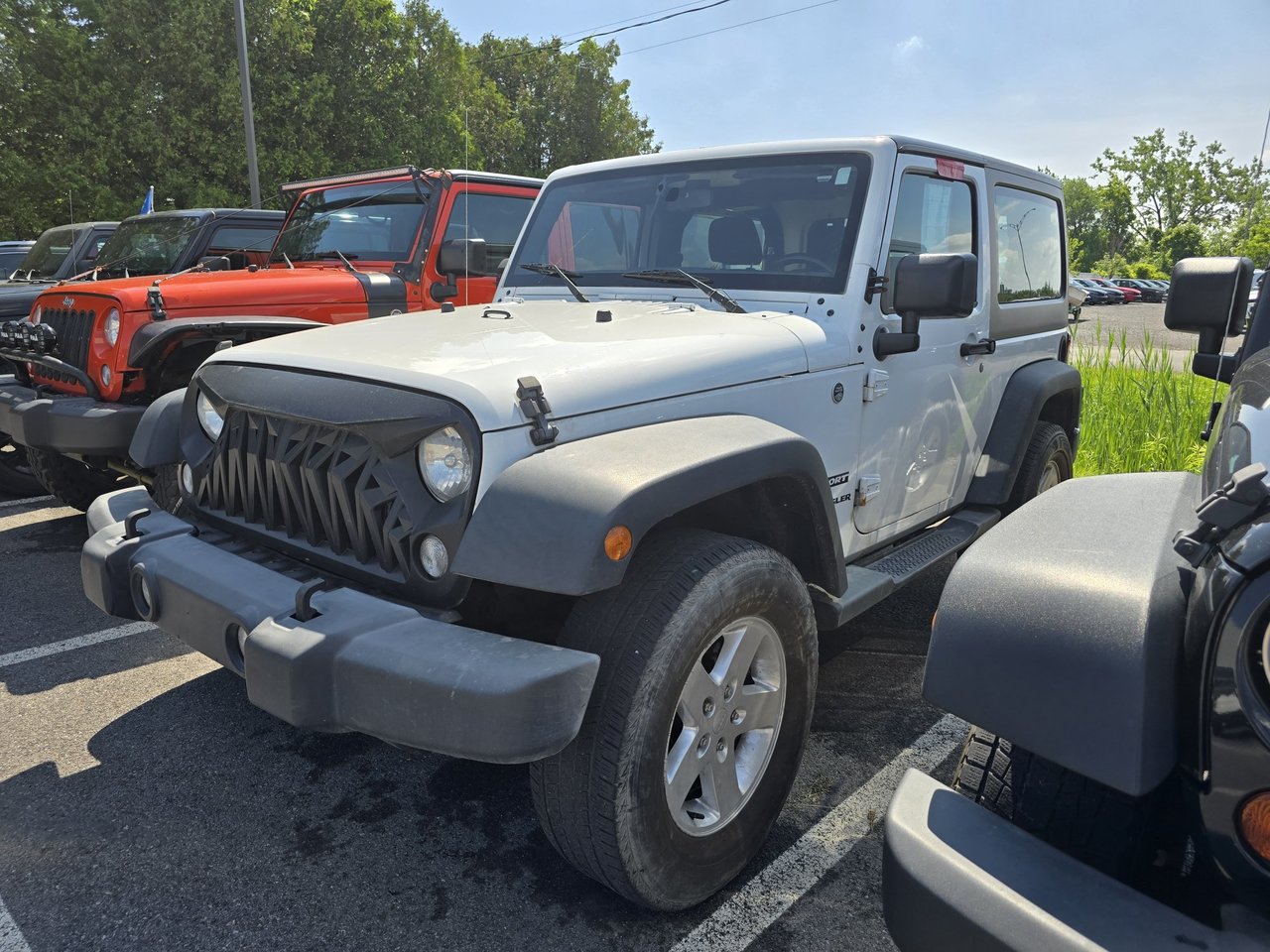 White 2015 Jeep Wrangler Sport 4WD SUV / Crossover Four-Wheel Drive Manual