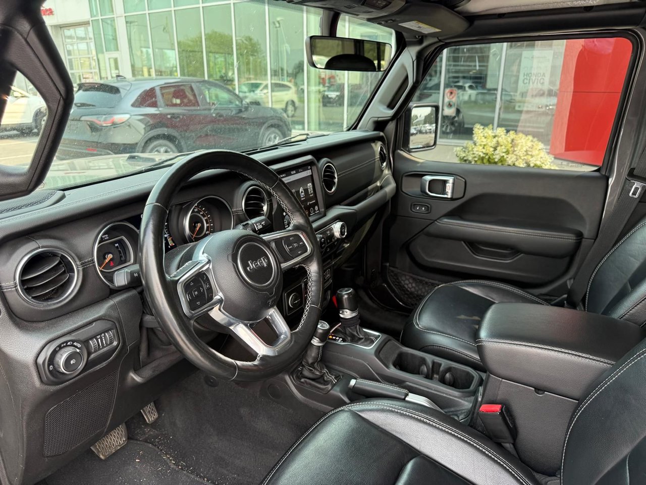 2021 Jeep Wrangler Unlimited Sahara-9