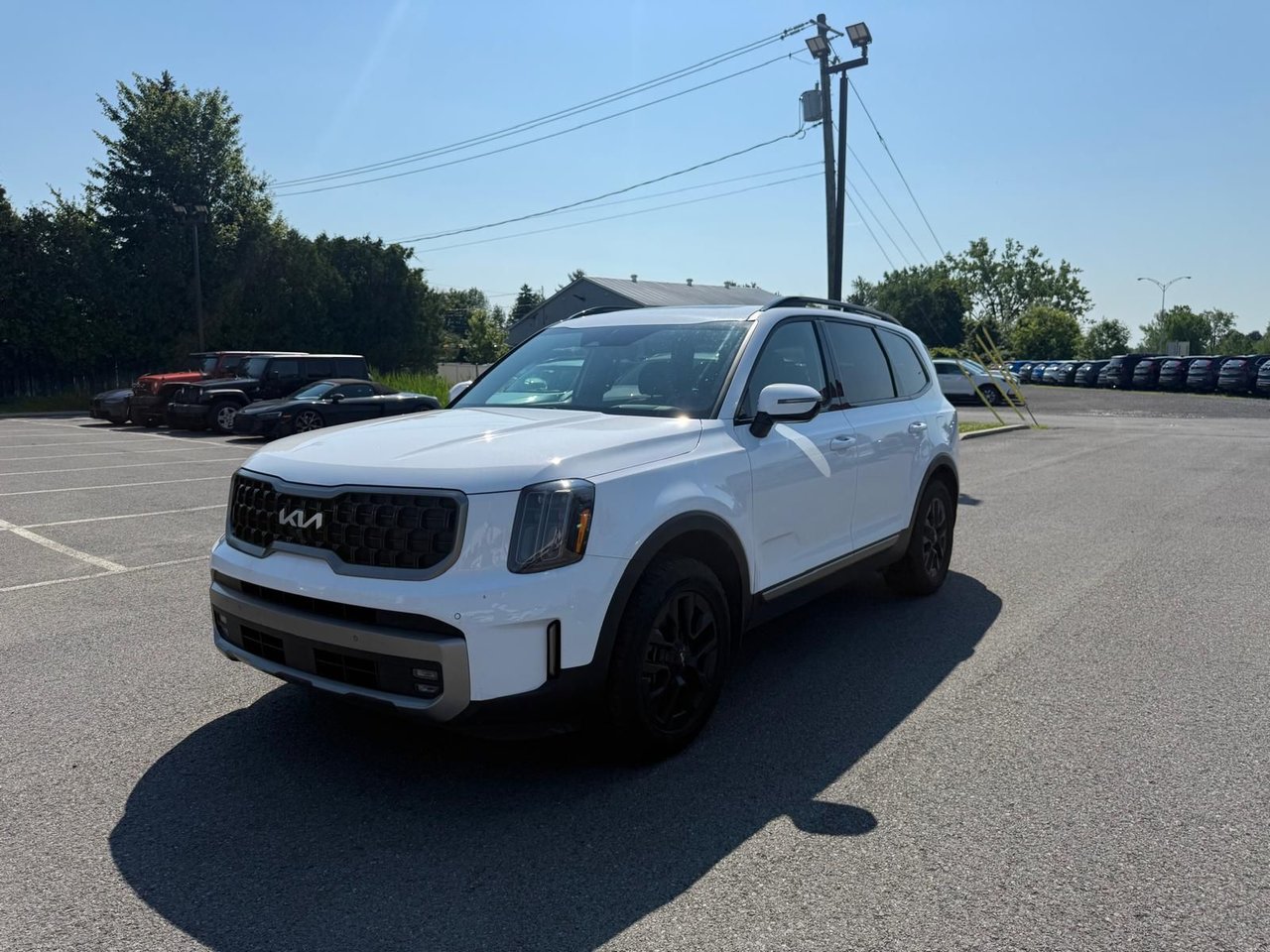 White 2023 Kia Telluride SUV / Crossover Automatic