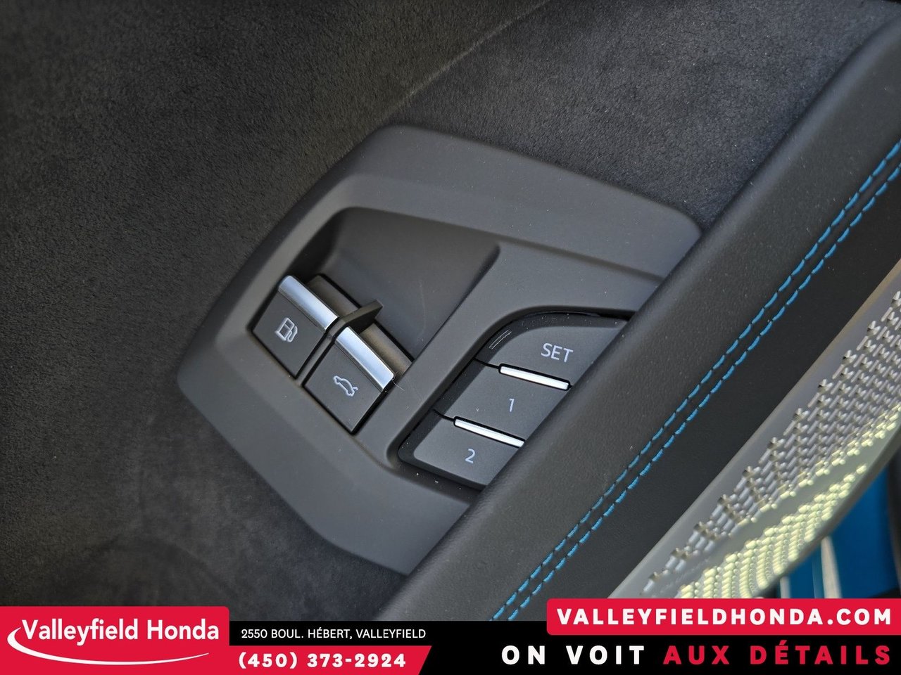 2025 Lamborghini Urus SE PHEV 800HP - LUXURY TAX PAID-42