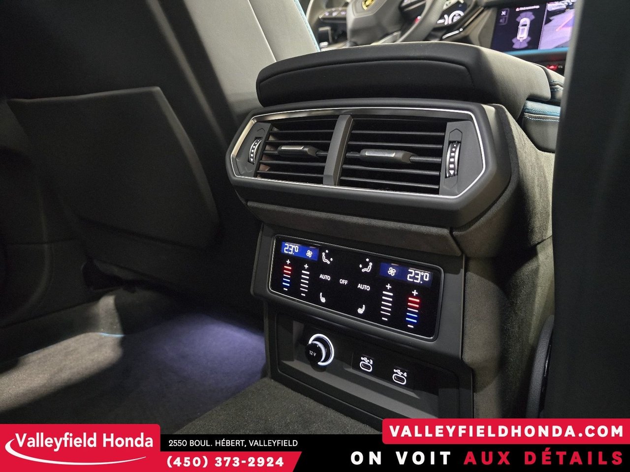 2025 Lamborghini Urus SE PHEV 800HP - LUXURY TAX PAID-24