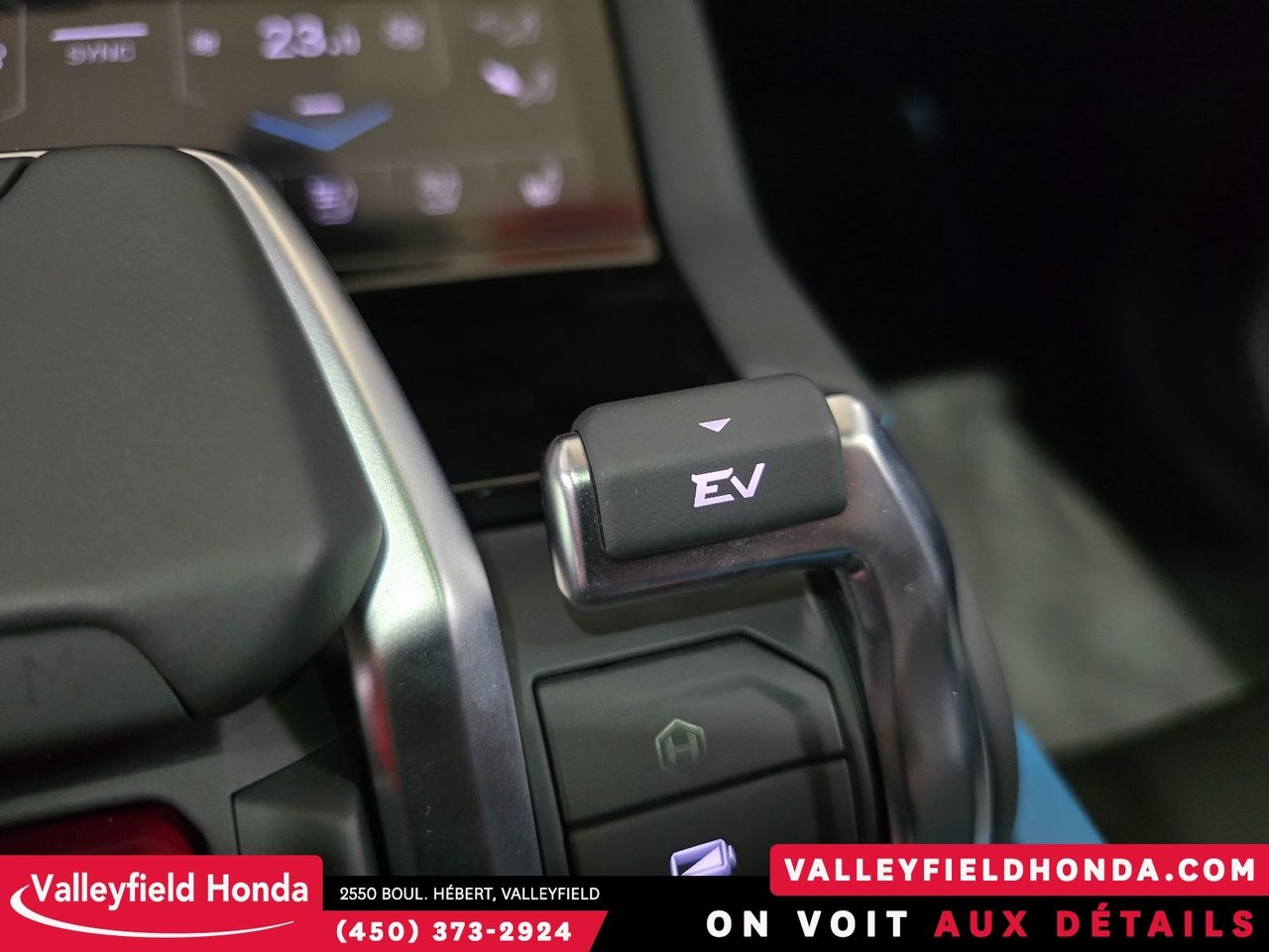 2025 Lamborghini Urus SE PHEV 800HP - LUXURY TAX PAID-36