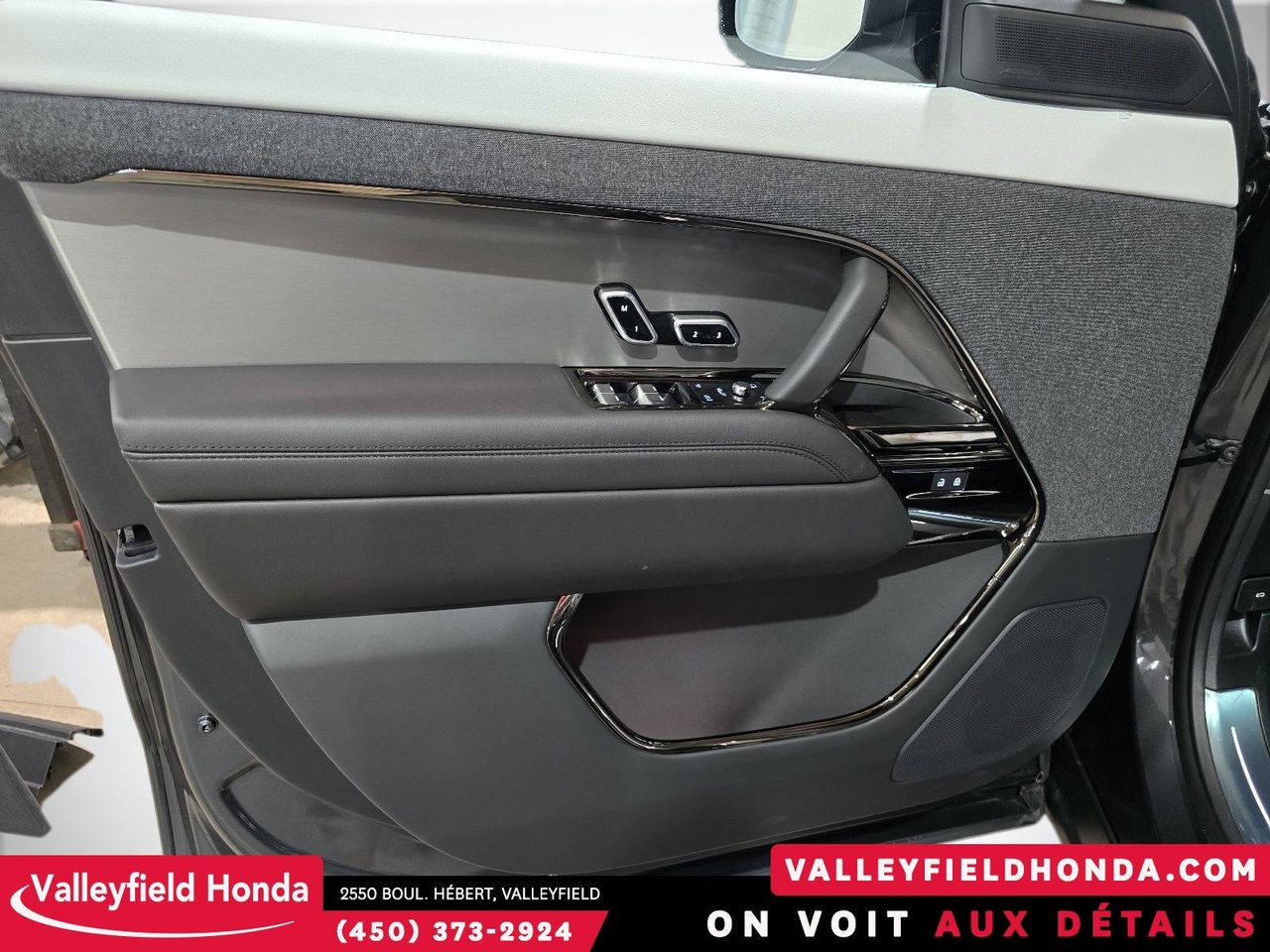 Land Rover Range Rover Sport Dynamic SE COMME NEUF ! 2026-17