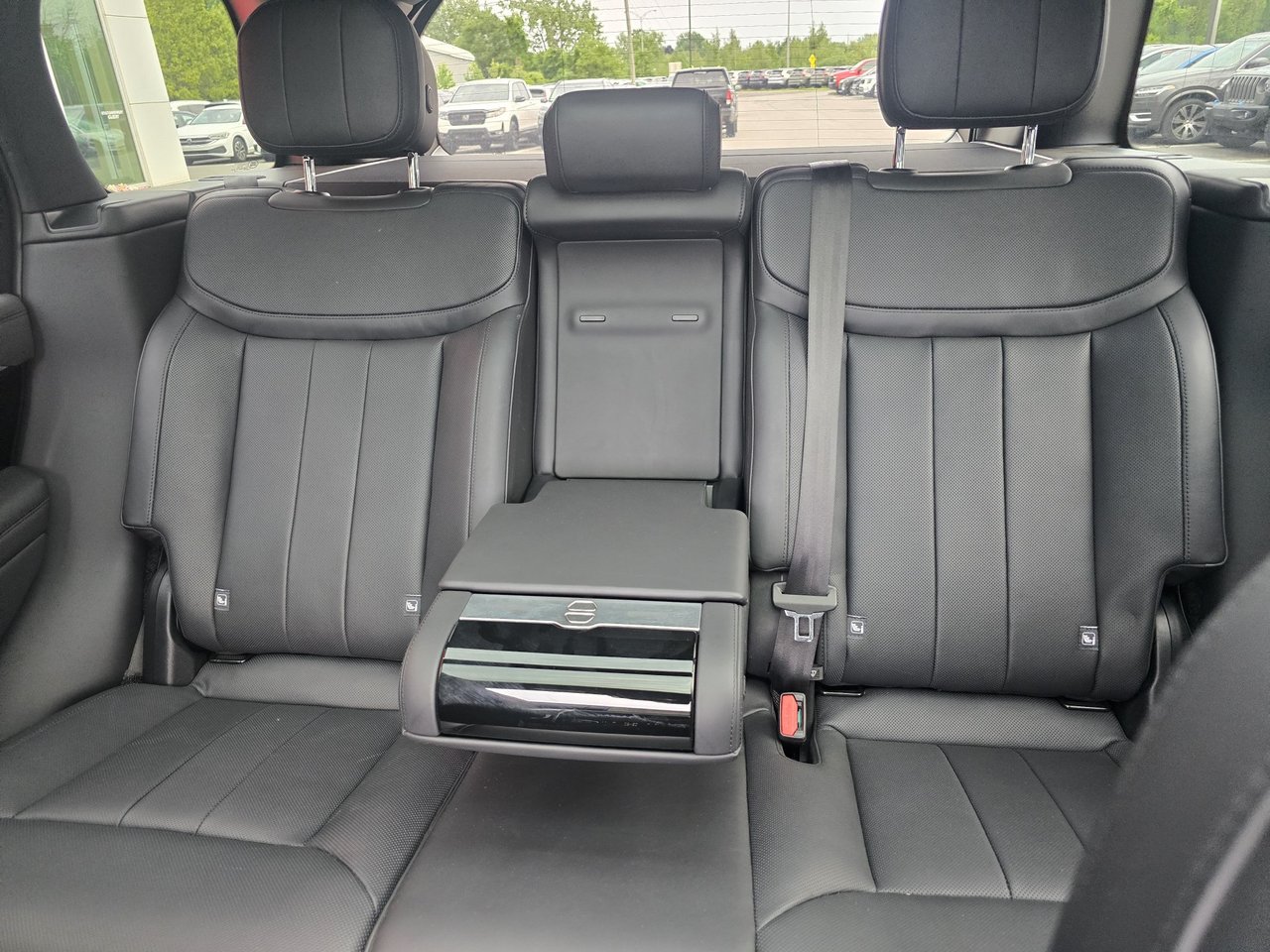 2024 Land Rover Range Rover SE V8 COMME NEUF!-5