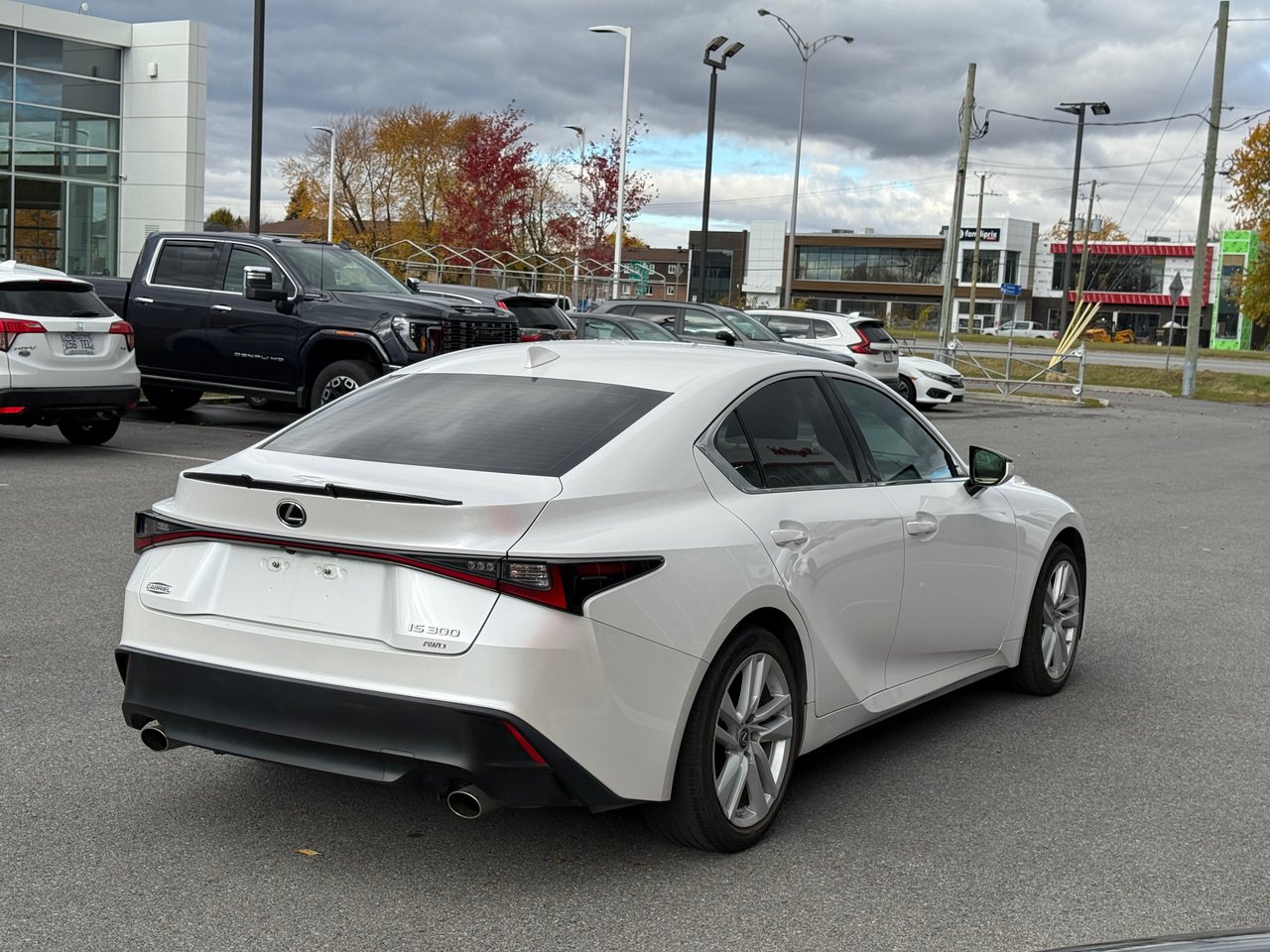 2021 Lexus IS 300 ALL WHEEL DRIVE-4