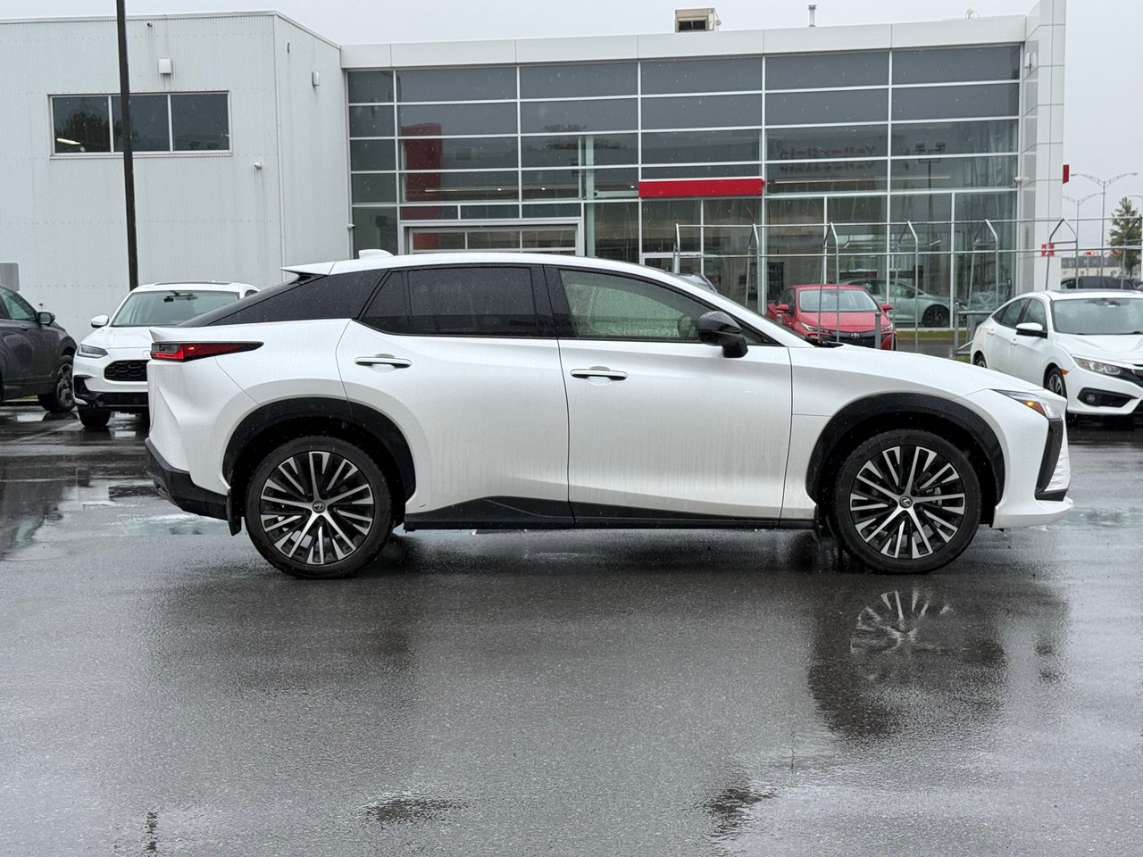 Lexus RZ 450e 2023-1