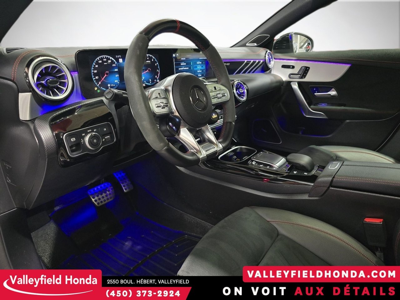 2023 Mercedes-Benz CLA 45 AMG COMME NEUF IMPECCABLE!-17