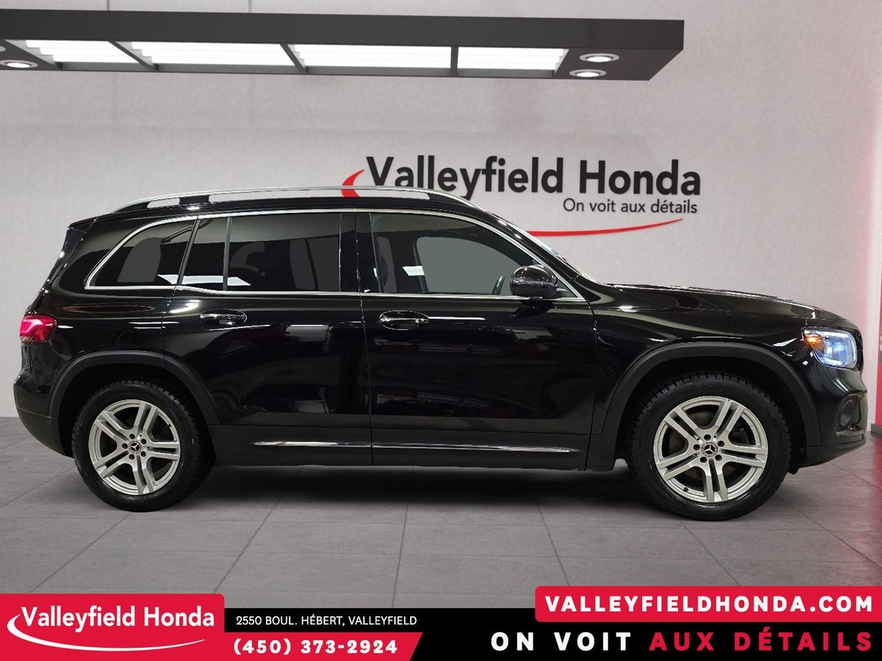 Mercedes-Benz GLB 250 PREMIUM PACKAGE 2021-3