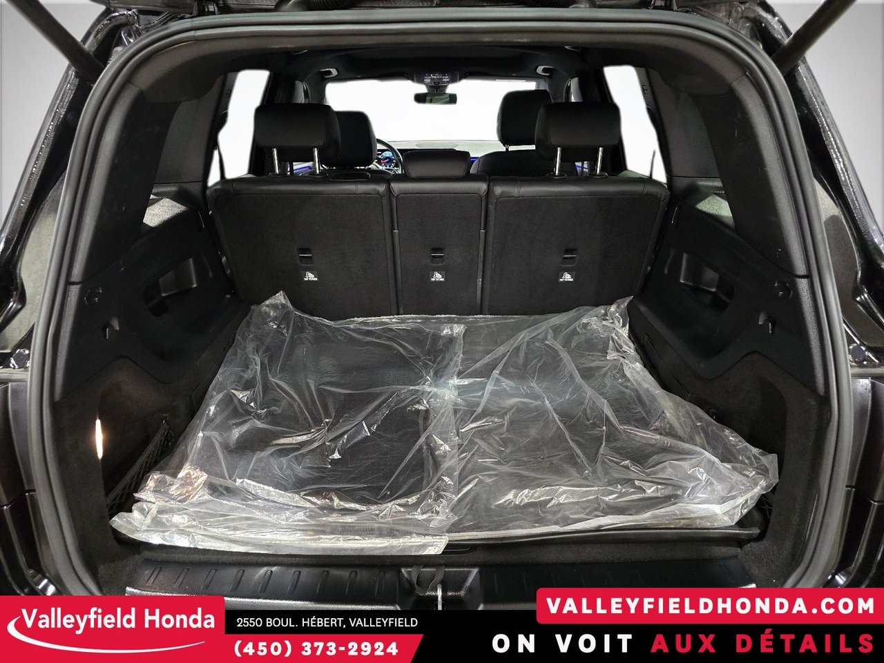 Mercedes-Benz GLB 250 PREMIUM PACKAGE 2021-9