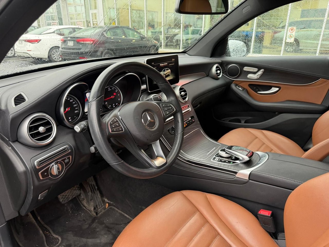 Mercedes-Benz GLC COUPE GLC 300 AWD IMPECCABLE 2019-7