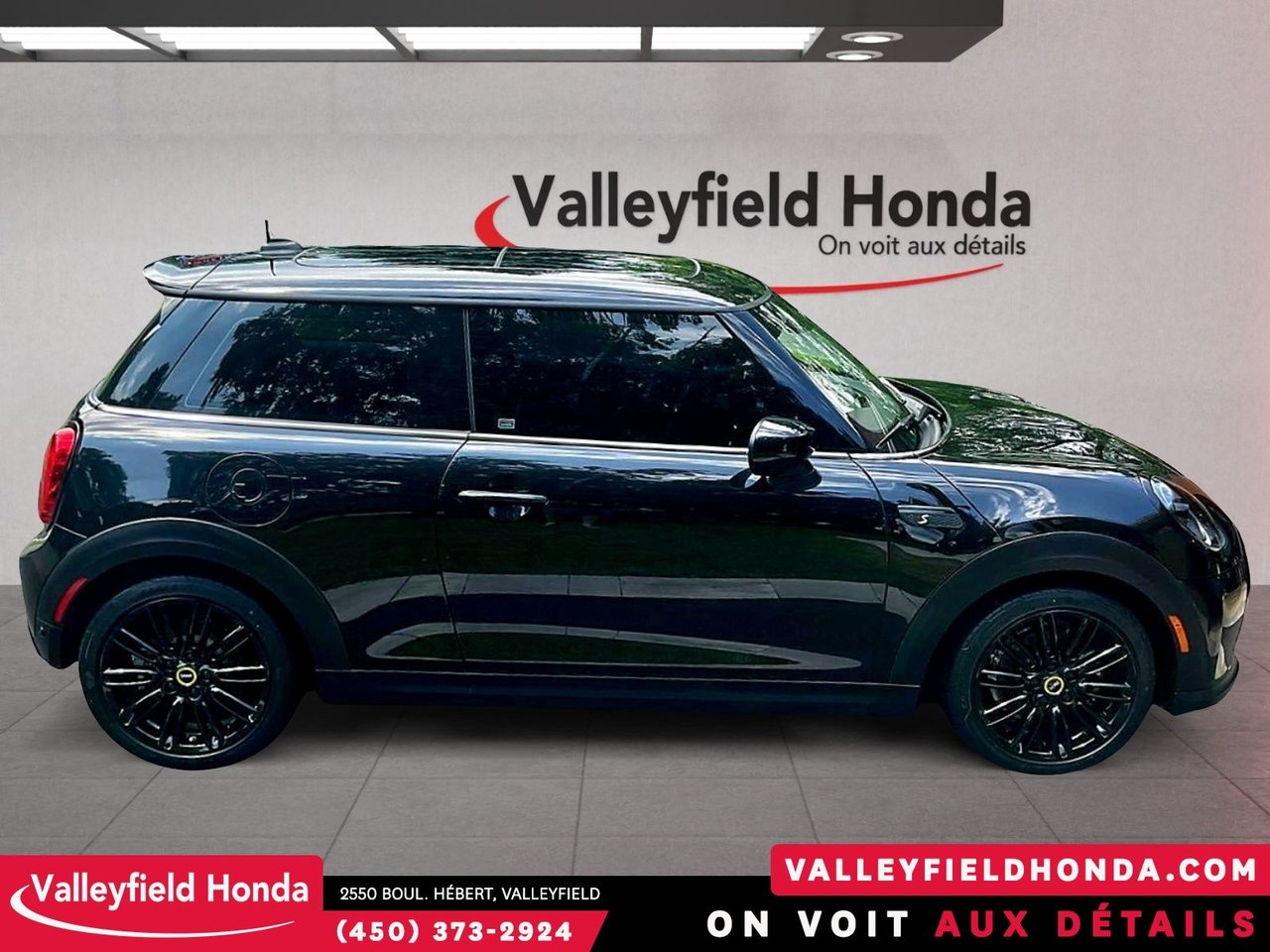 2024 MINI 3 Door Cooper SE-2