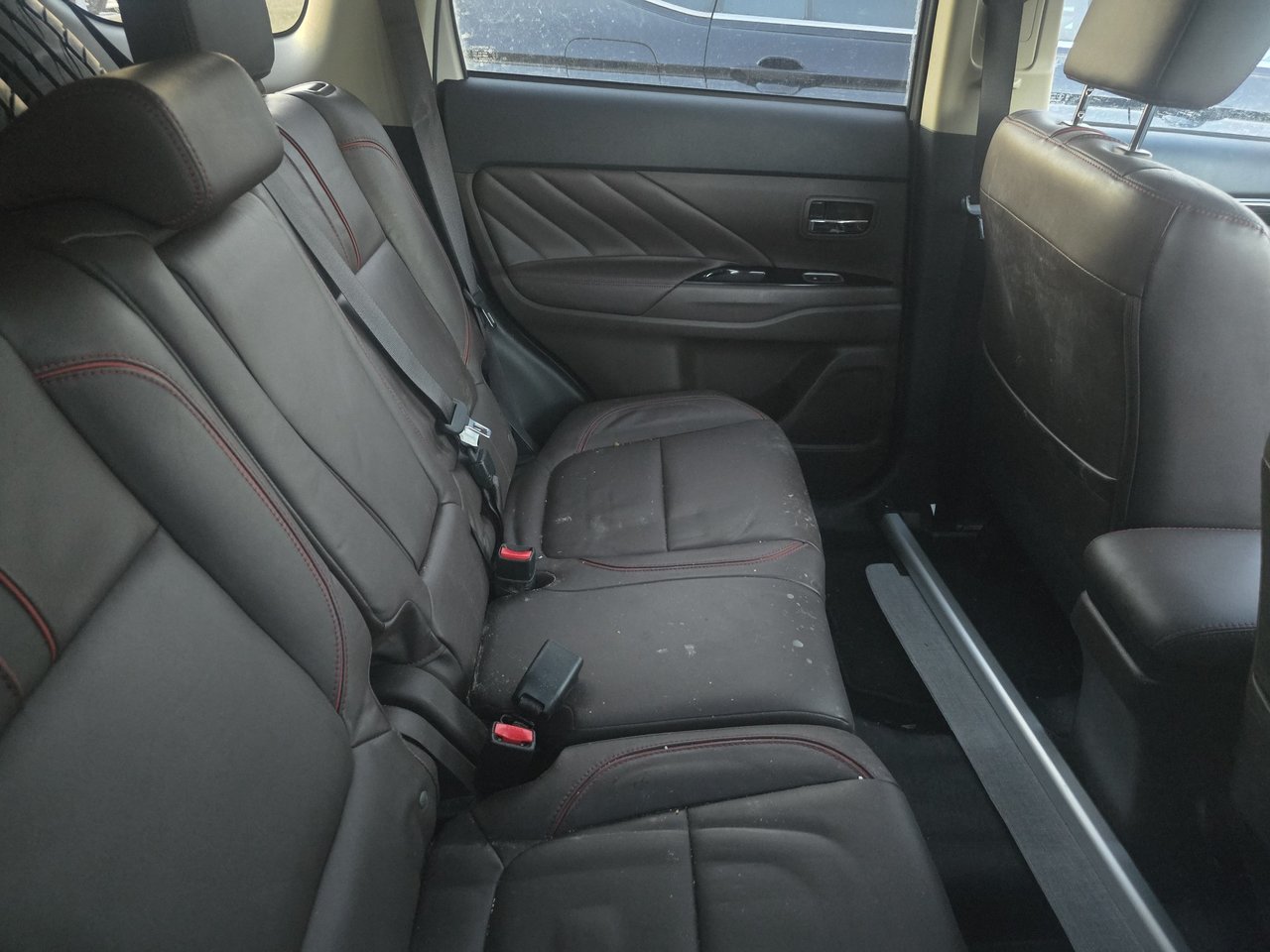 2018 Mitsubishi Outlander PHEV BAS KILOMÉTRAGE !-1