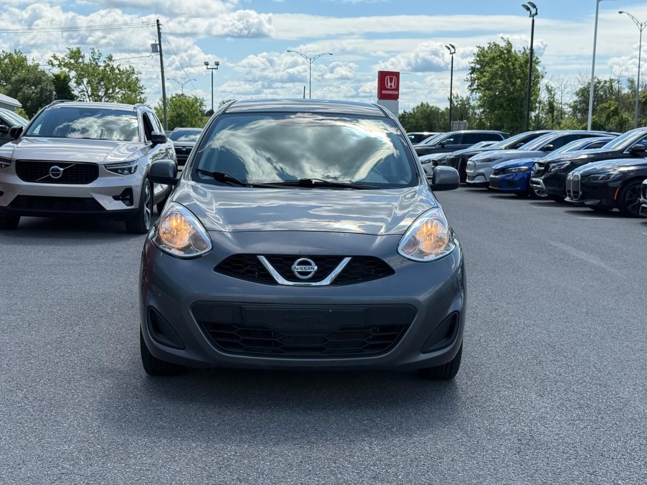 Nissan Micra S 2017-1