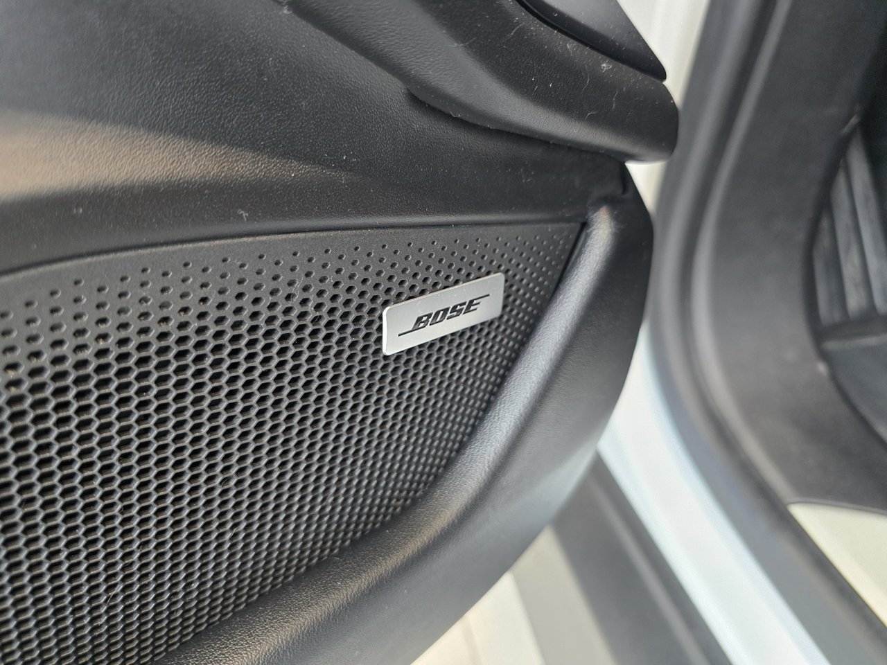 2022 Porsche Taycan 4S COMME NEUF IMPECCABLE-9