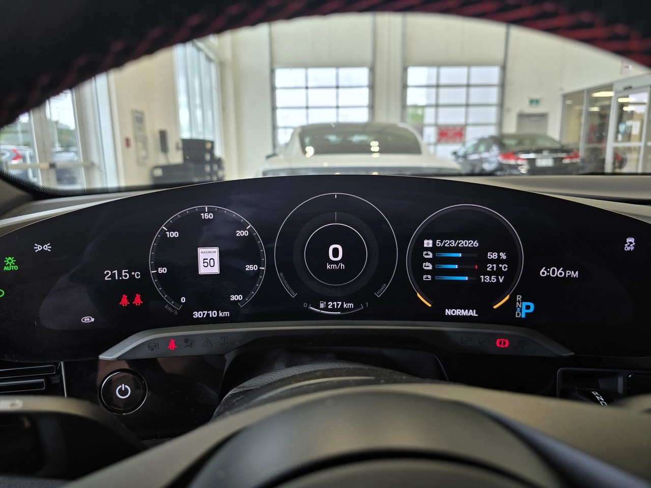 2022 Porsche Taycan 4S COMME NEUF IMPECCABLE-12