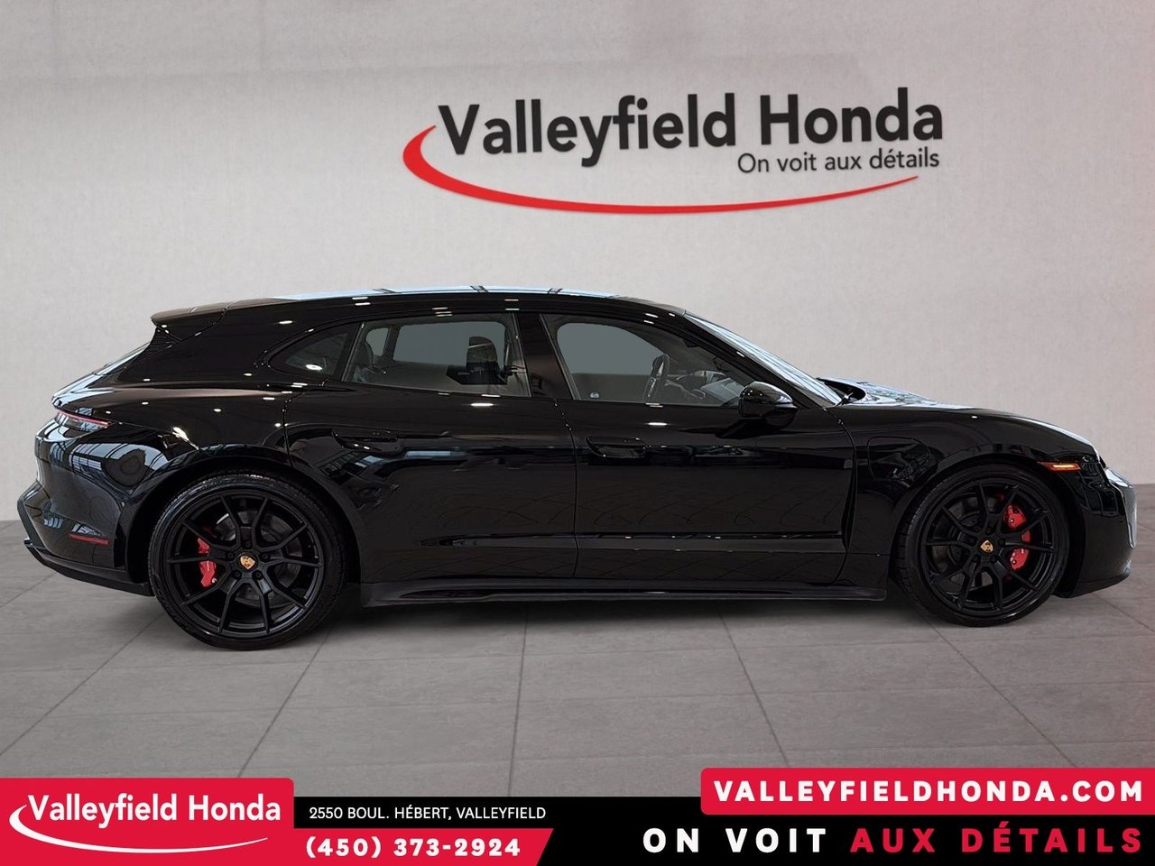 2024 Porsche Taycan GTS SPORT TURISMO 690HP-4