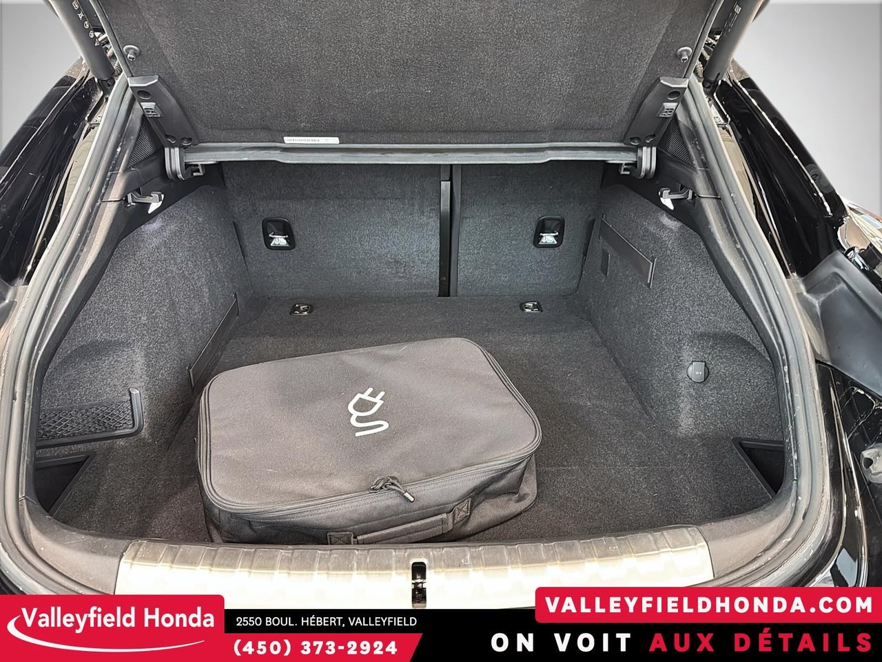 2024 Porsche Taycan GTS SPORT TURISMO 690HP-9