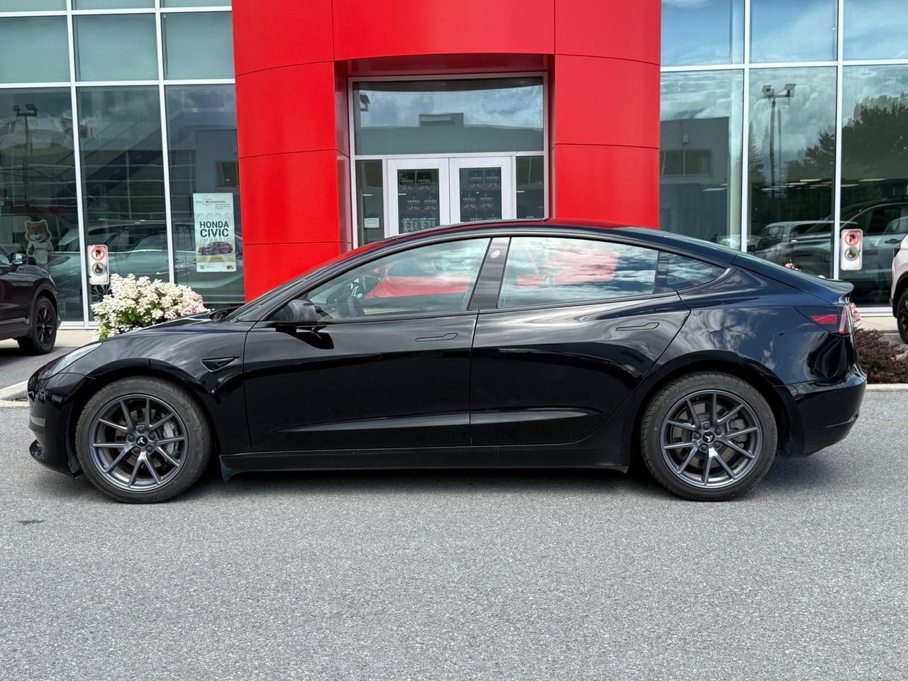 2023 Tesla Model 3 Long Range-7