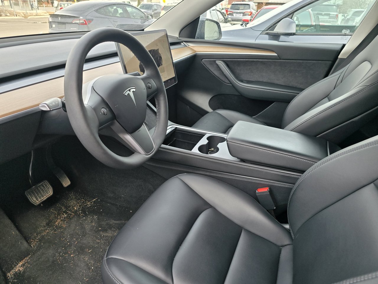 Tesla Model Y  2023-1