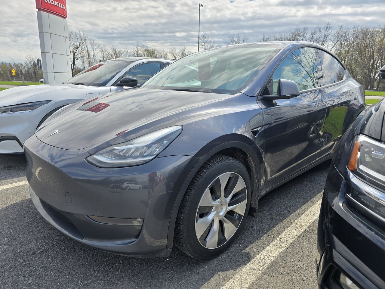 2023 Tesla Model Y Long Range AWD IMPECCABLE-0