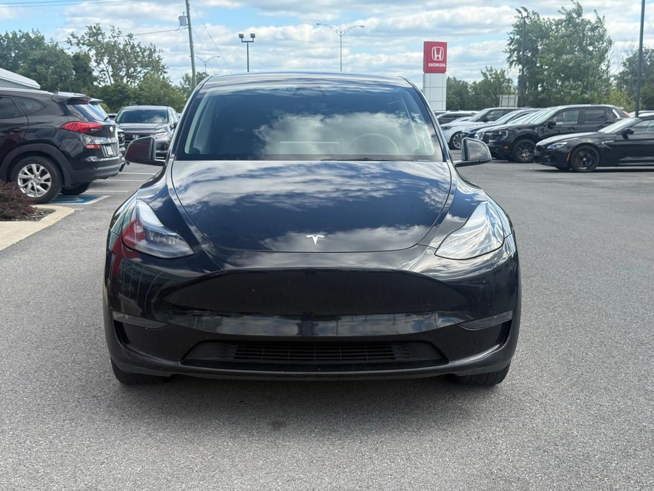 Tesla Model Y  2023-1