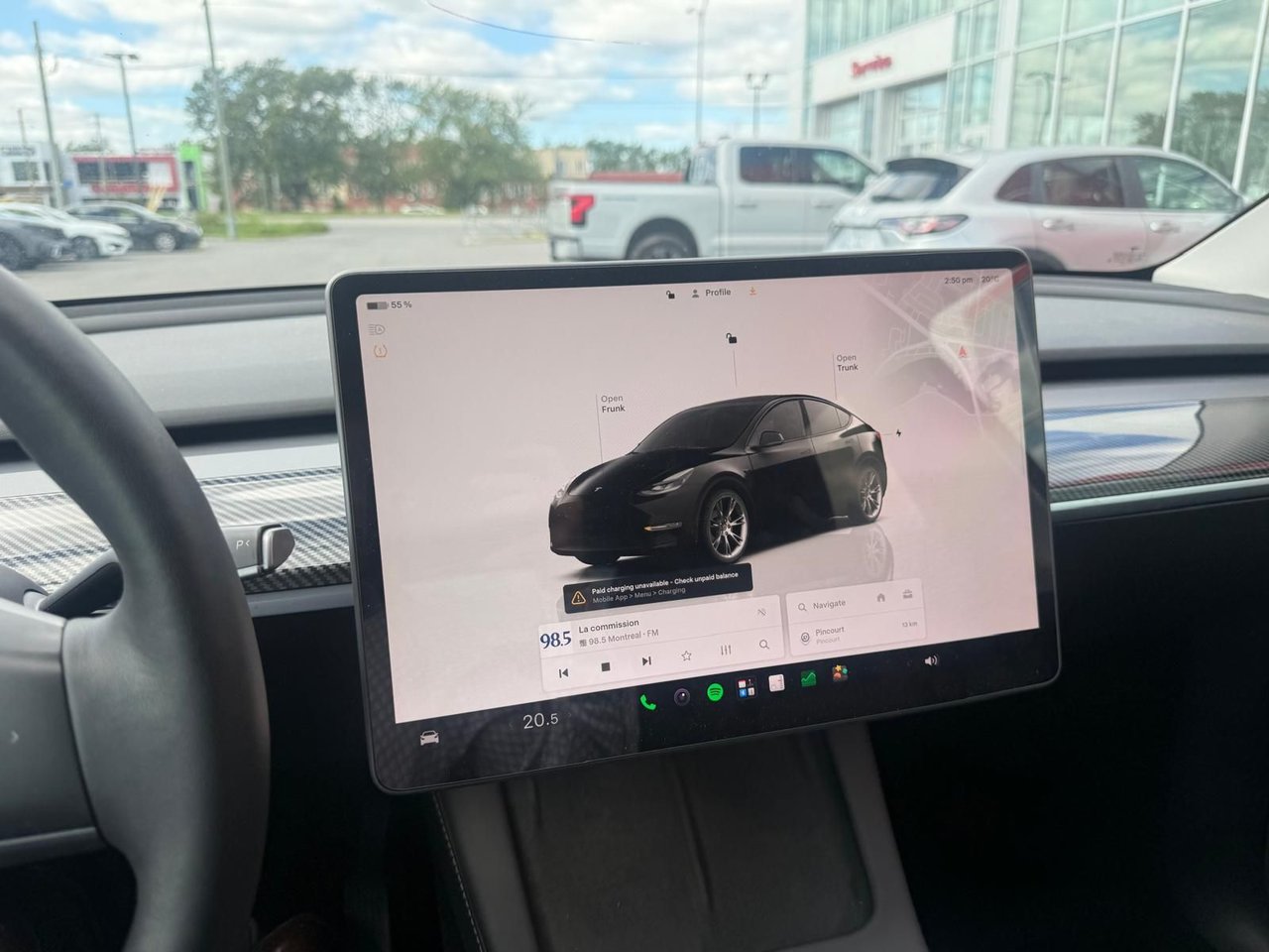 Tesla Model Y  2023-10