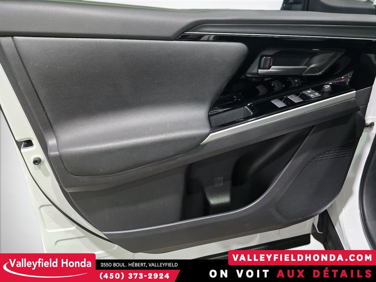 2023 Toyota bZ4X XLE TOIT PANORAMIQUE AWD MAGS-15