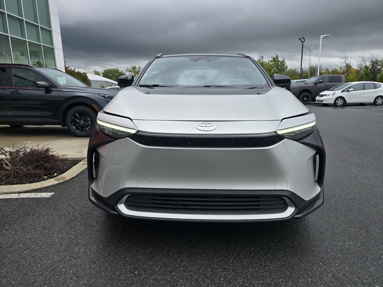 2023 Toyota bZ4X XLE AWD-1